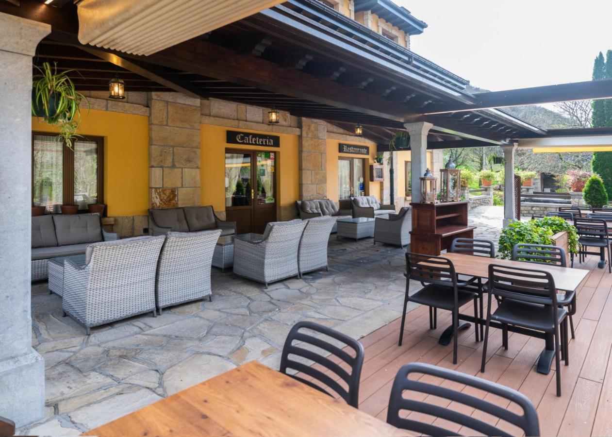 Logis Hotel Restaurante La Casa De Juansabeli Лас-Аренас Екстер'єр фото